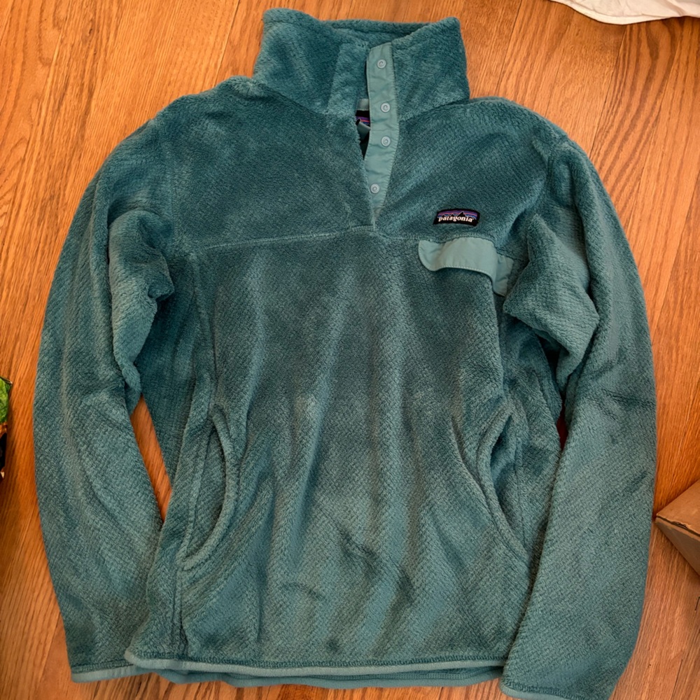 Patagonia pull over